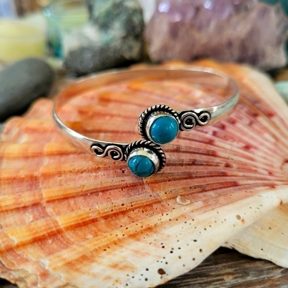 Jewelry - 925 SS Plated Turquoise bracelet NWT